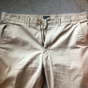 Men’s Khaki Pants